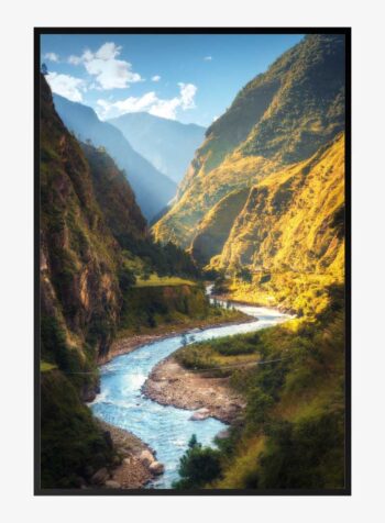 ภาพพิมพ์แม่น้ำไหลผ่านภูเขา